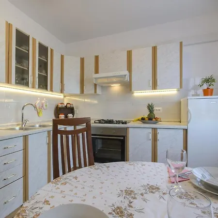 Apartment In Rovinj/istrien 11532 Rovinj
